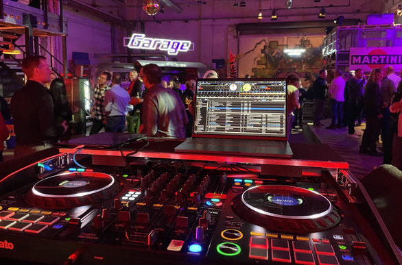 DJ buchen | Luca Heinken – DJ, Moderator & Entertainer – firmenevents luca heinken 1